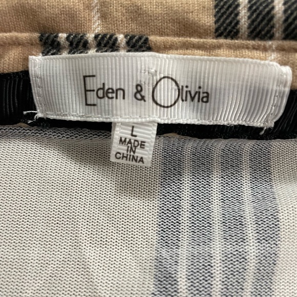 Button down shirt - Picture 2 of 2